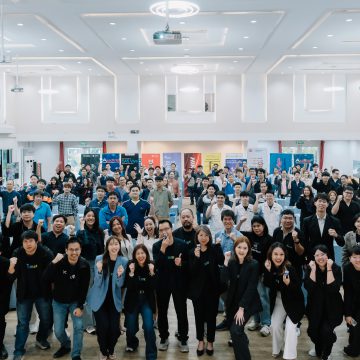 Photo group Smart Factory & IIoT: Driving the Future of Sustainable Industry